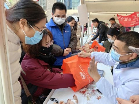 为“艾”发声 ║ 我院开展2025年世界艾滋病日科普宣传活动